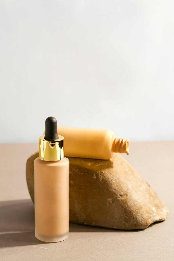 Soins du visage à base de nila : hydratez et protégez votre peau